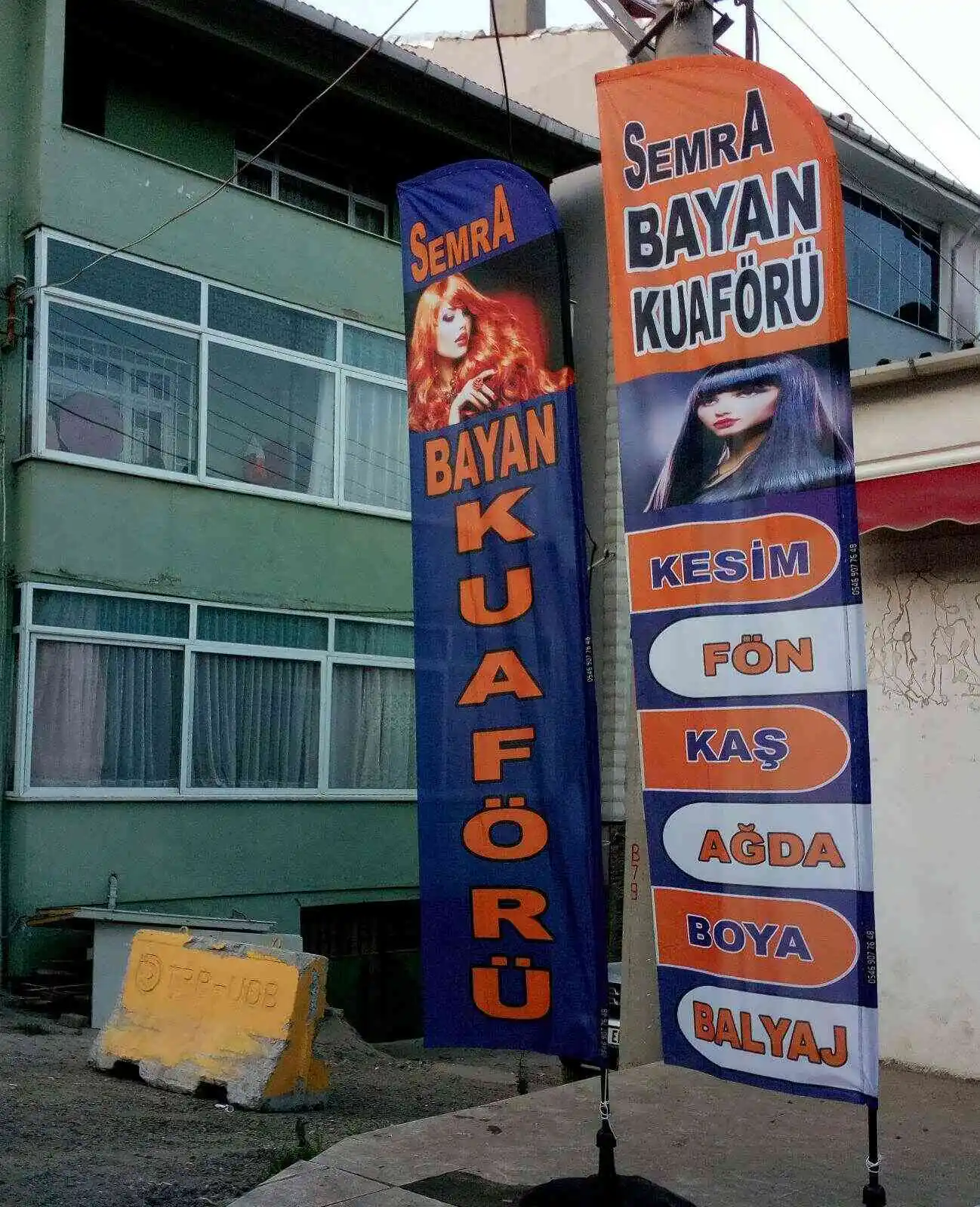 Bayan Kuaförü Plaj Bayrağıları Bayan Kuaförü Plaj Bayrağıları