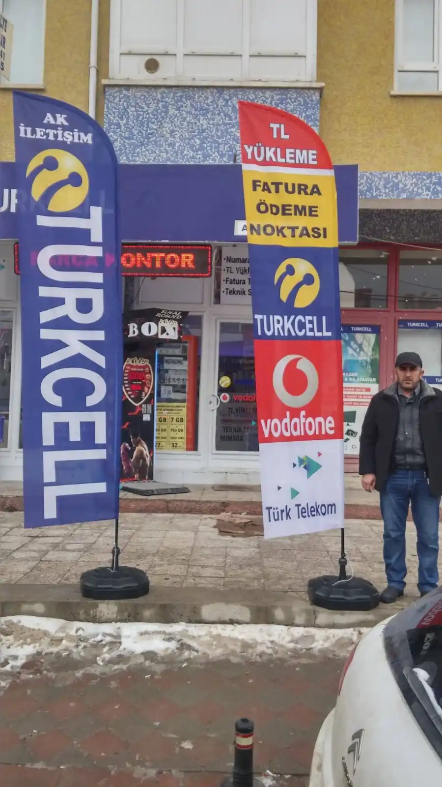 Cep Telefoncu Plaj Bayrağıları Cep Telefoncu Plaj Bayrağıları